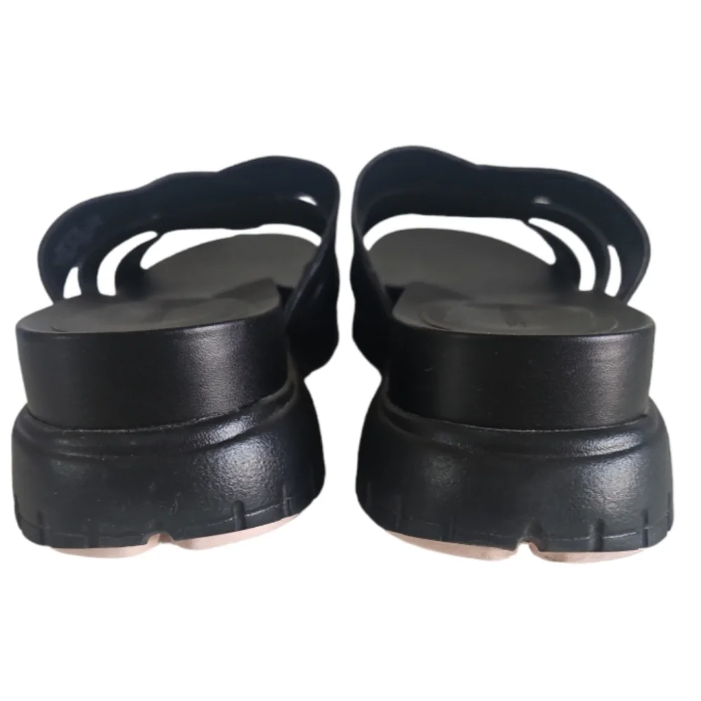 Cole Haah Zerogrand Slides - Picture 8 of 11